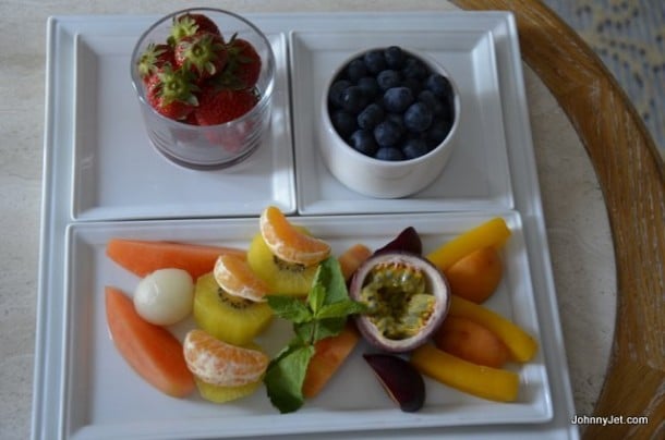 Fresh fruit plate