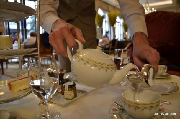 Four Seasons Hotel George V tea