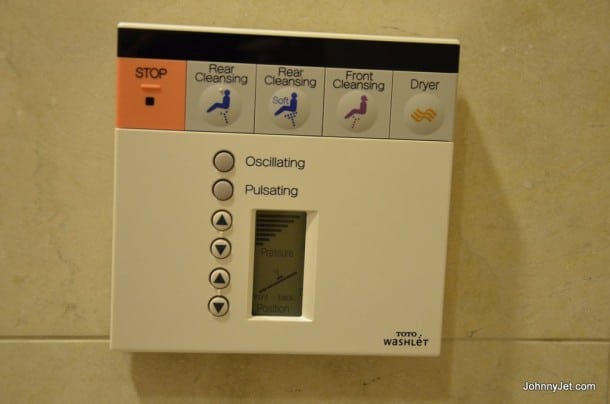 Kitano Hotel toilet controls