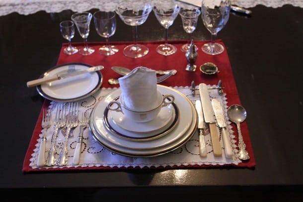Victorian place setting in dining room of Government House (Credit: Bill Rockwell)