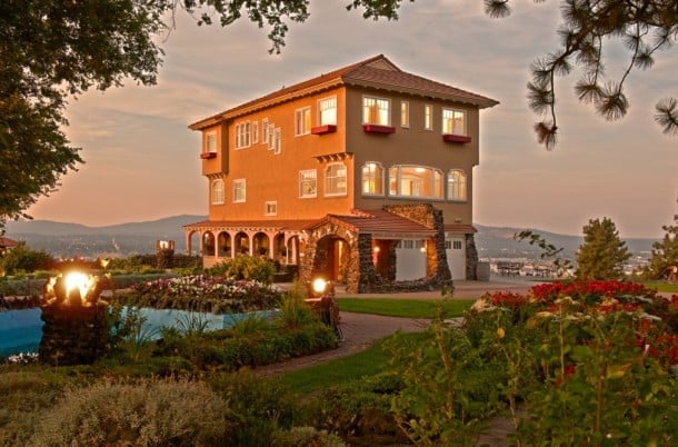 Arbor Crest Wine Cellar's Cliff House estate is surrounded by colorful gardens and boasts a beautiful view overlooking Spokane (Credit: Visit Spokane)