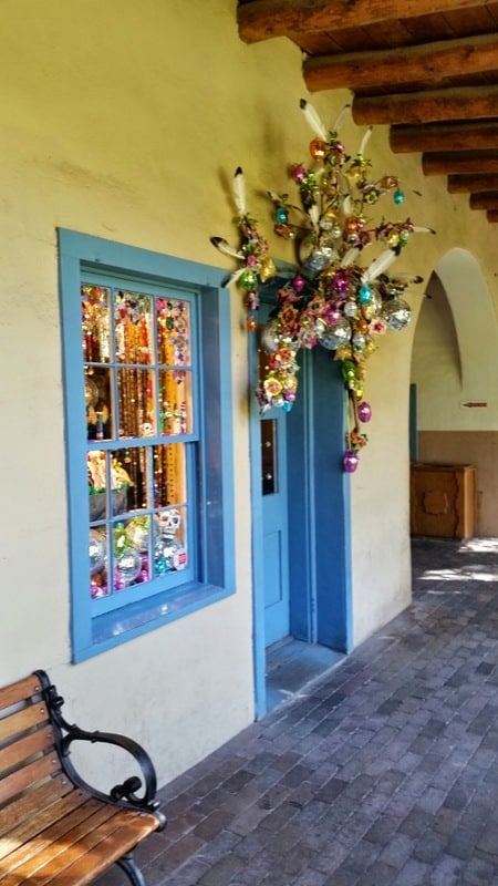 Downtown art gallery in Santa Fe, New Mexico