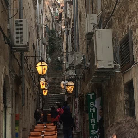 Narrow walkways filled with cafes and coffee shops