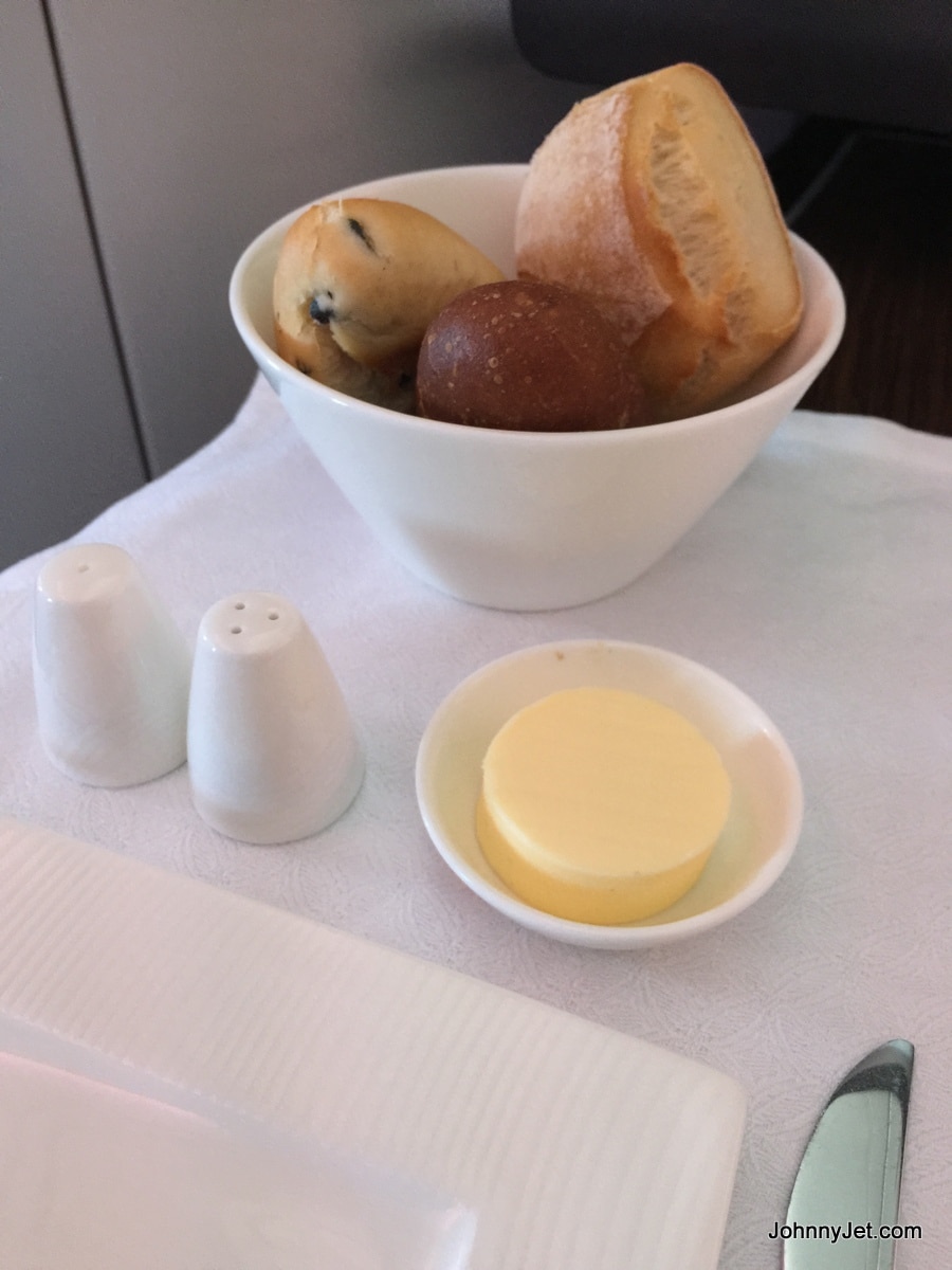 Qatar Airways bread basket