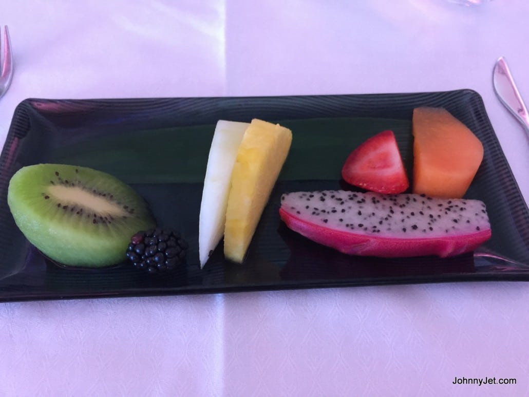 Fresh fruit on Qatar Airways