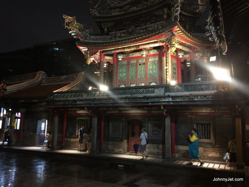 Ancient Longshan Temple