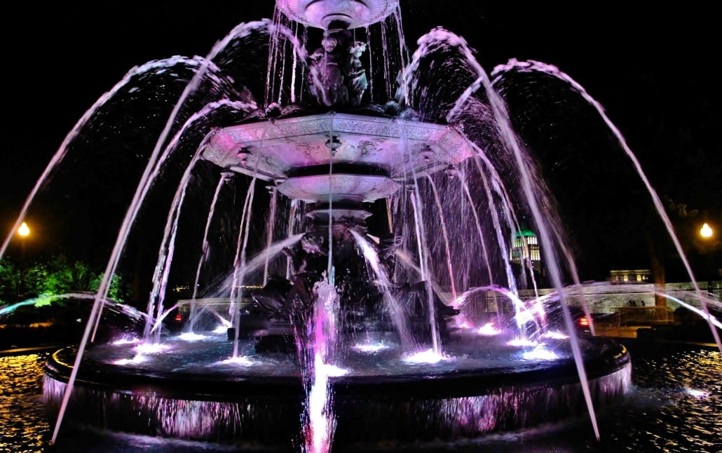 Tourny Fountain near Parliament (Credit: Bill Rockwell)