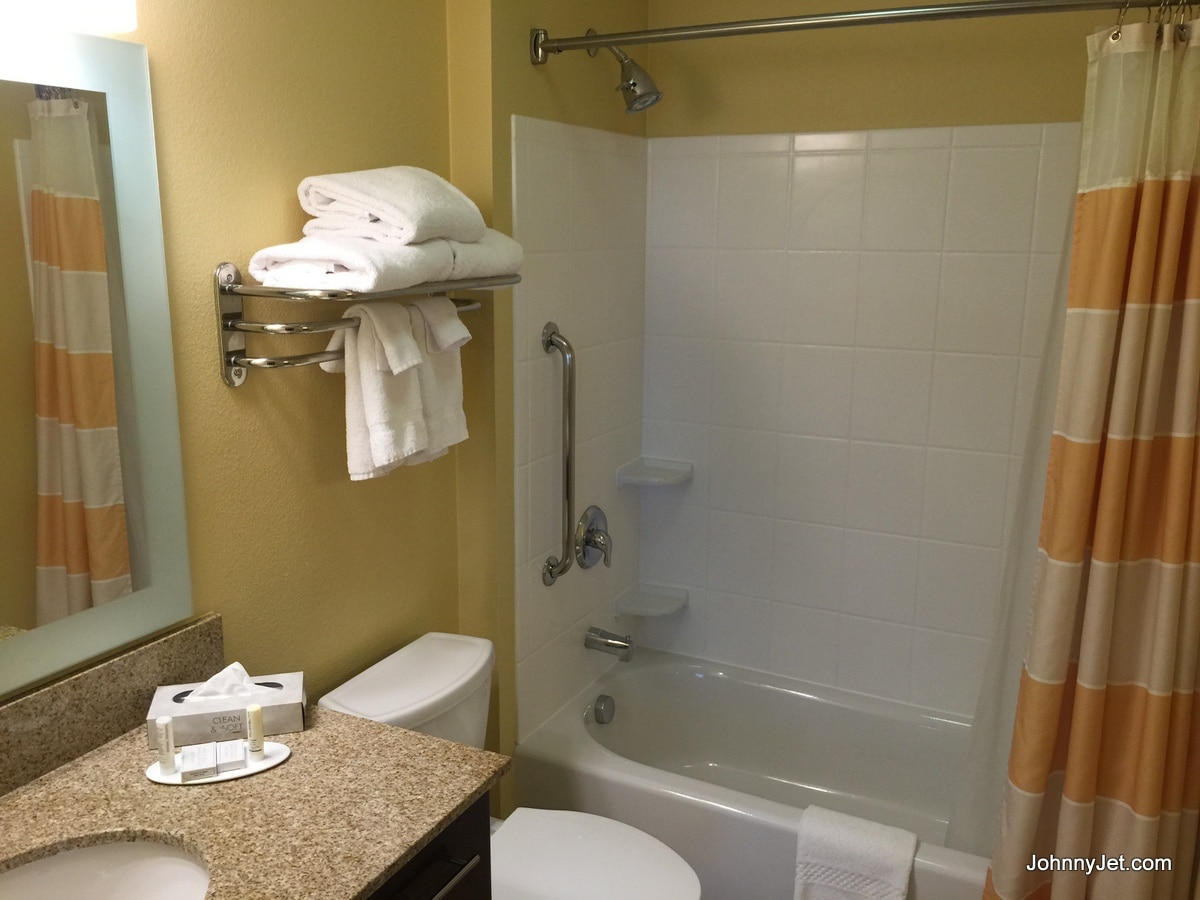 TownePlace Suites bathroom