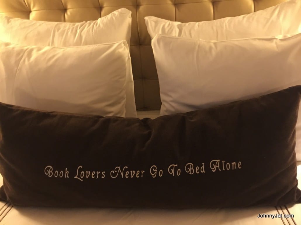 Library Hotel pillows