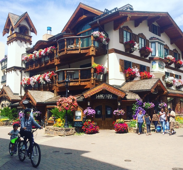 Vail is linked by 3 lively base areas filled with shops, world-class restaurants and bars, all which you should make time to explore