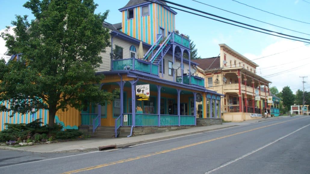 Catskills color schemes brighten up the towns and villages