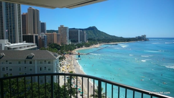 The-Moana-Surfrider-A-Westin-Resort-Spa-Hawaii-001-610x343