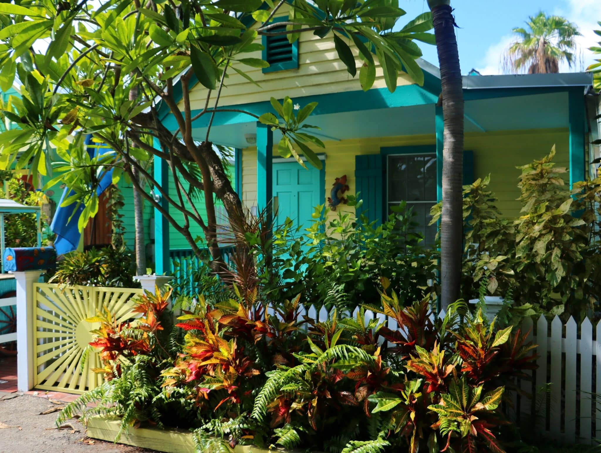 One of many cozy bungalows along side streets of Key West (Credit: Bill Rockwell)