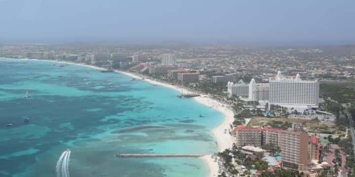 Aruba's coastline (Credit: Caitlin Martin)