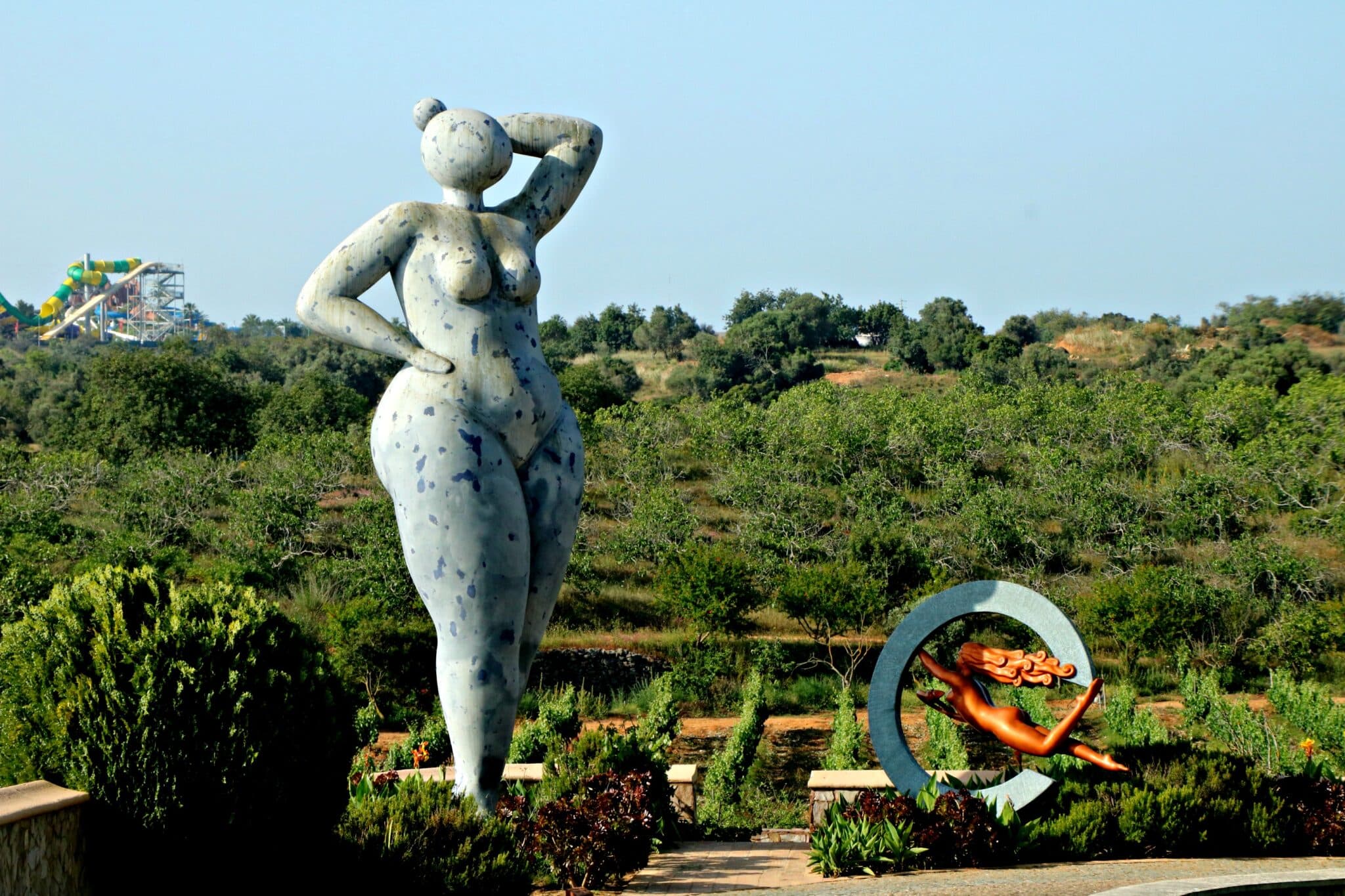 Sculpture on the grounds of the Quinta Dos Vales Wine Estate
