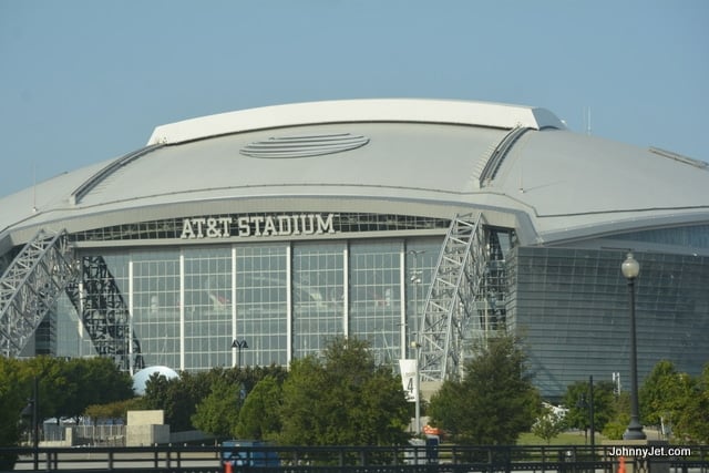 Cowboys won't offer season tickets at limited AT&T Stadium