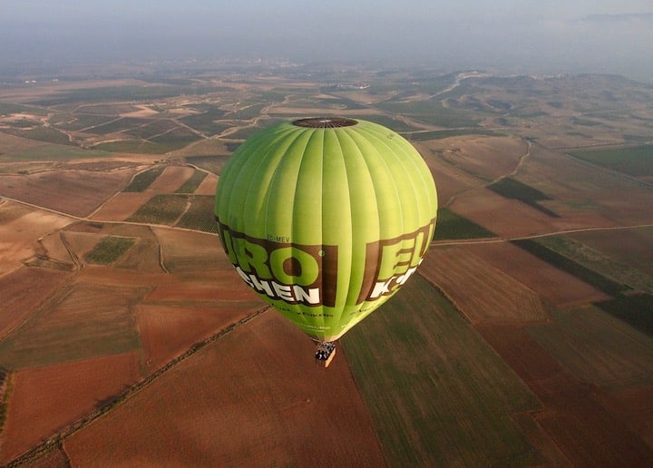 Hot air ballooning over La Rioja