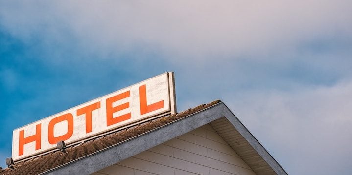 How to avoid hotel cancellation fees