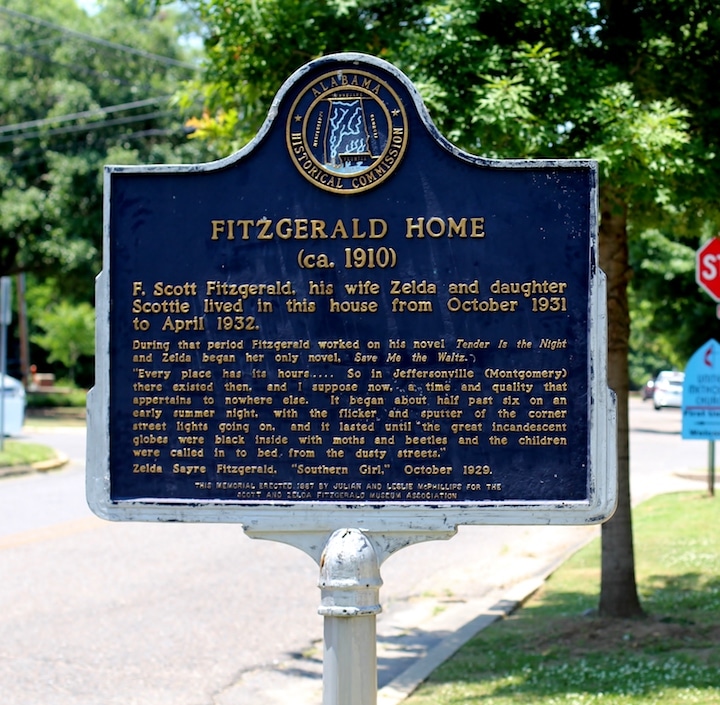 Historical marker outside the F. Scott Fitzgerald house (Credit: Dave Zuchowski)