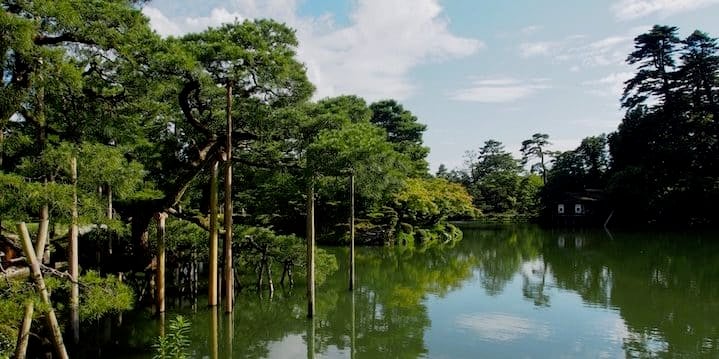 Peaceful Kenrokuen in Kanazawa