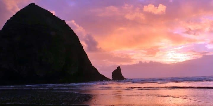 Haystack Rock at Cannon Beach (Credit: Bill Rockwell)