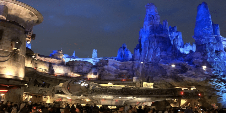 Star Wars: Galaxy's Edge at night