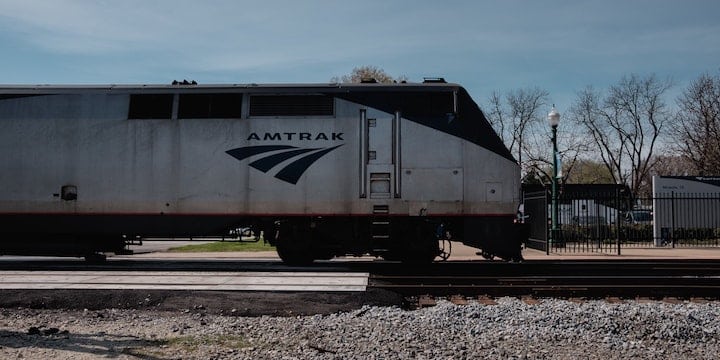 Use this reader tip to sleep better in an Amtrak bedroom