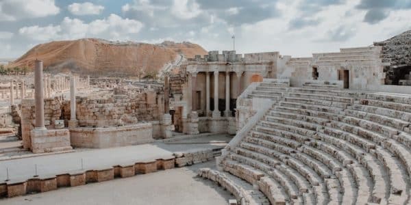 A great and free way to tour ancient cities from home