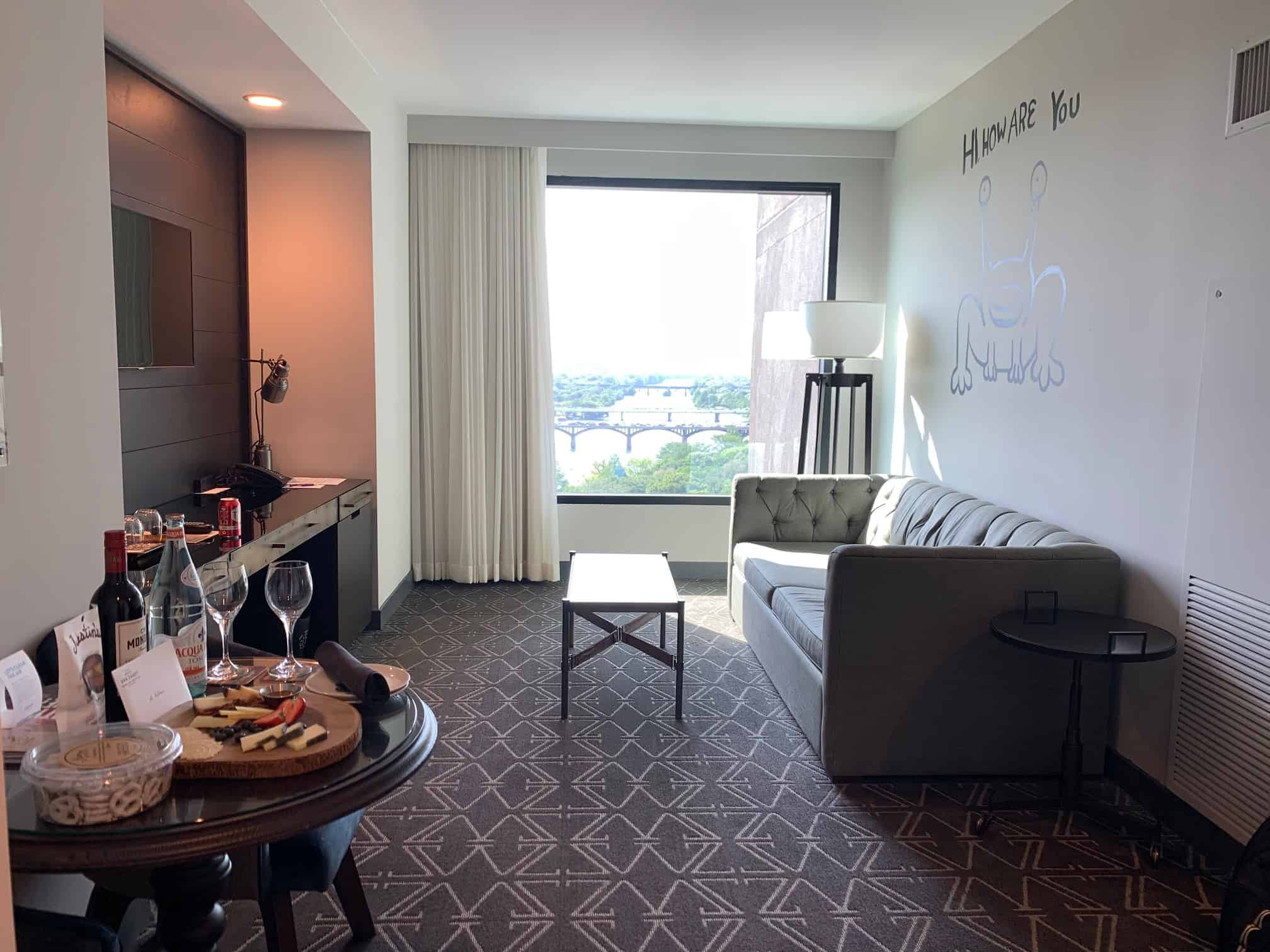 Kimpton Hotel Van Zandt lakeview suite upgrade