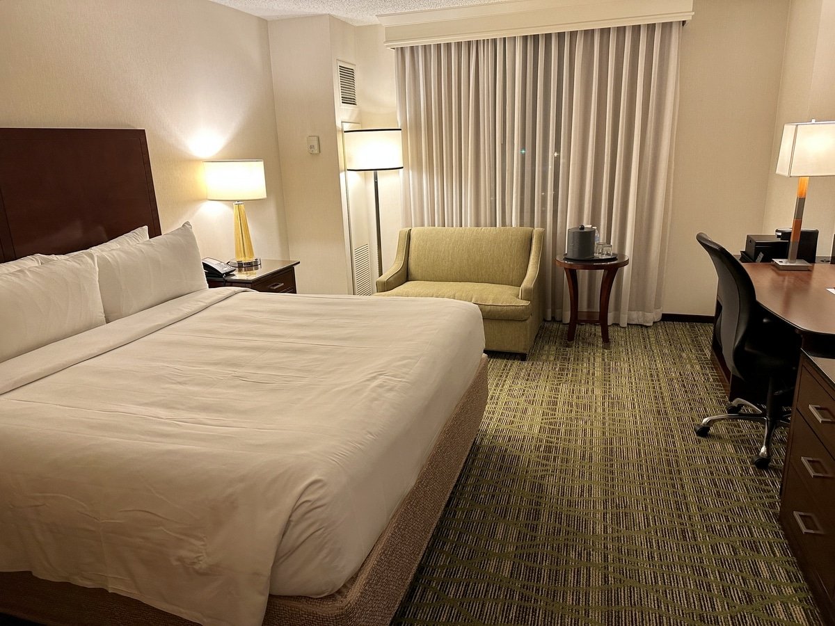 The Philadelphia Airport Marriott Makes a 10-Hour Layover Easy