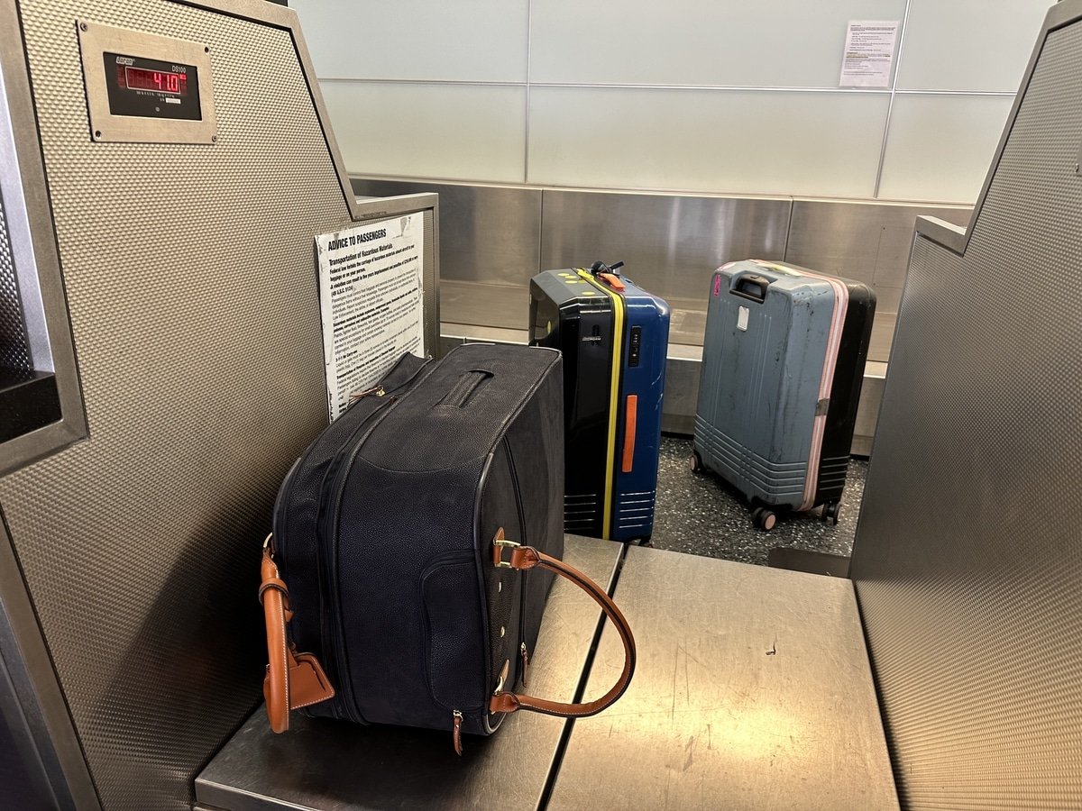 A California Airport Baggage Handler Has an Easy Way to Make Sure Your  Checked Bag Doesn't Get Lost 