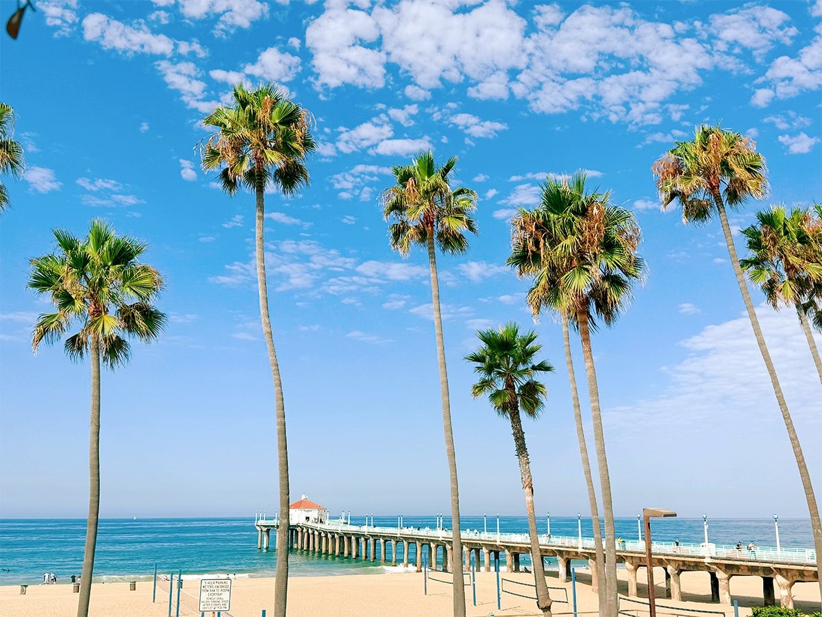 View of the Manhattan Beach Pier in Manhattan Beach, California.