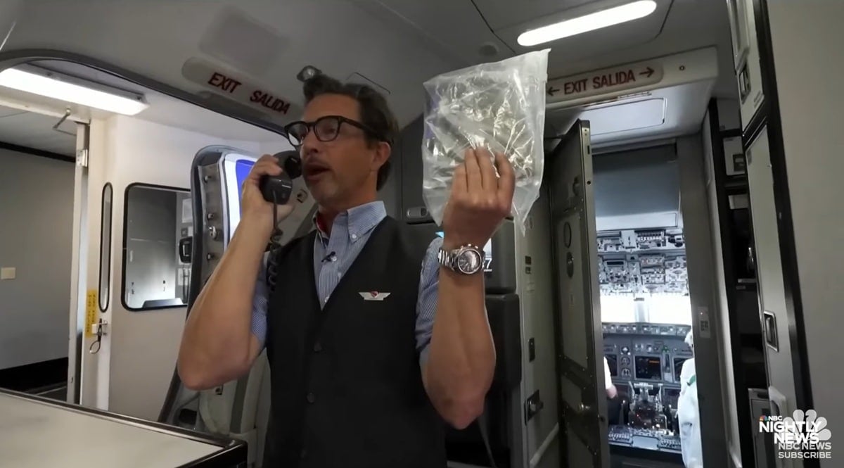 How a Southwest Airlines Flight Attendant’s Journal is Creating Meaningful Connections at 30,000 Feet