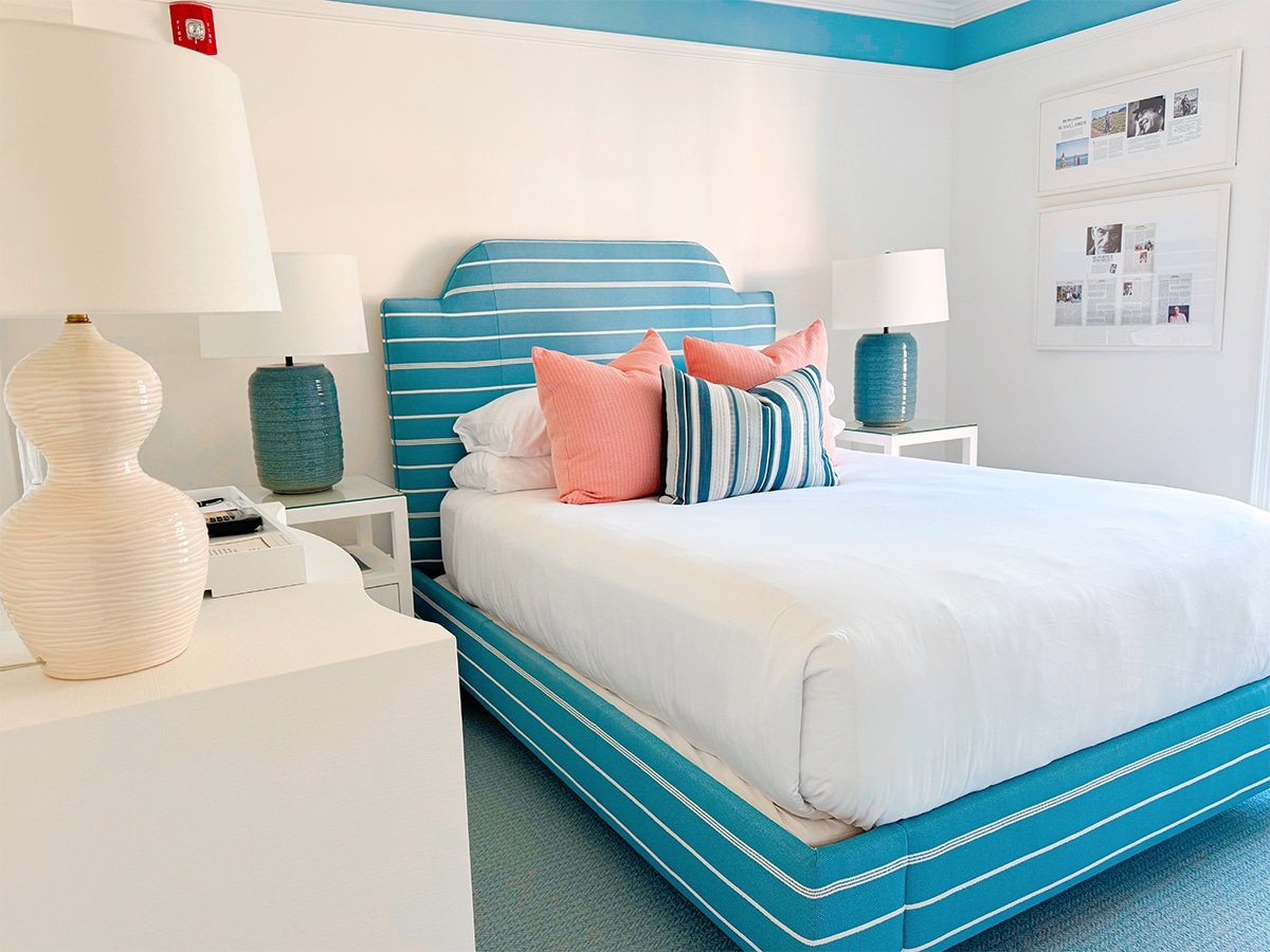 Queen room at 76 Main in Nantucket