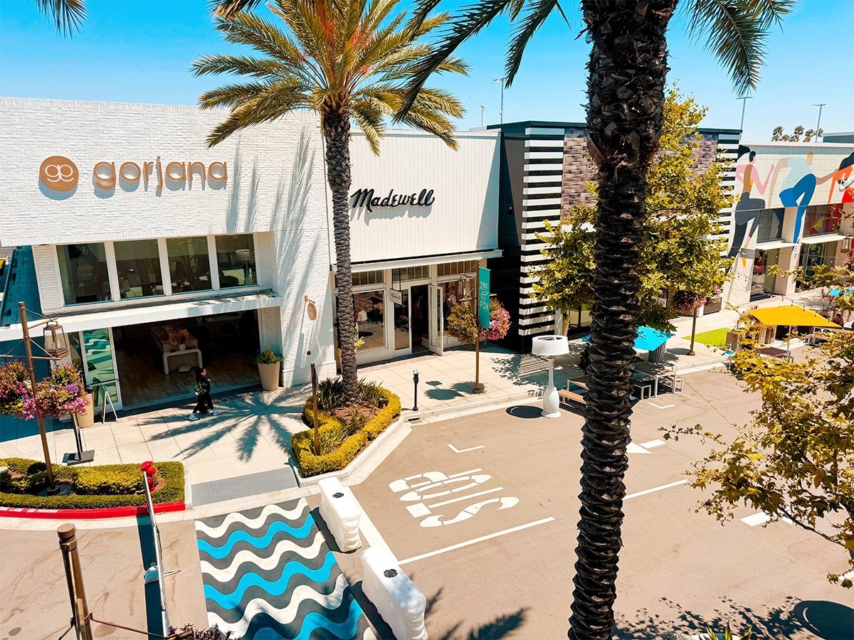 2nd and PCH in Long Beach, California