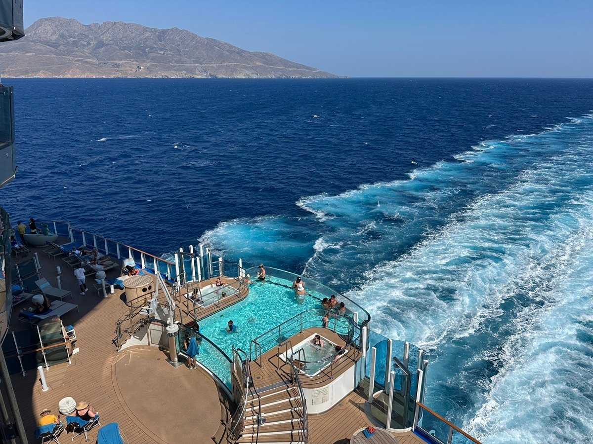 Sun Princess WakeView Pool