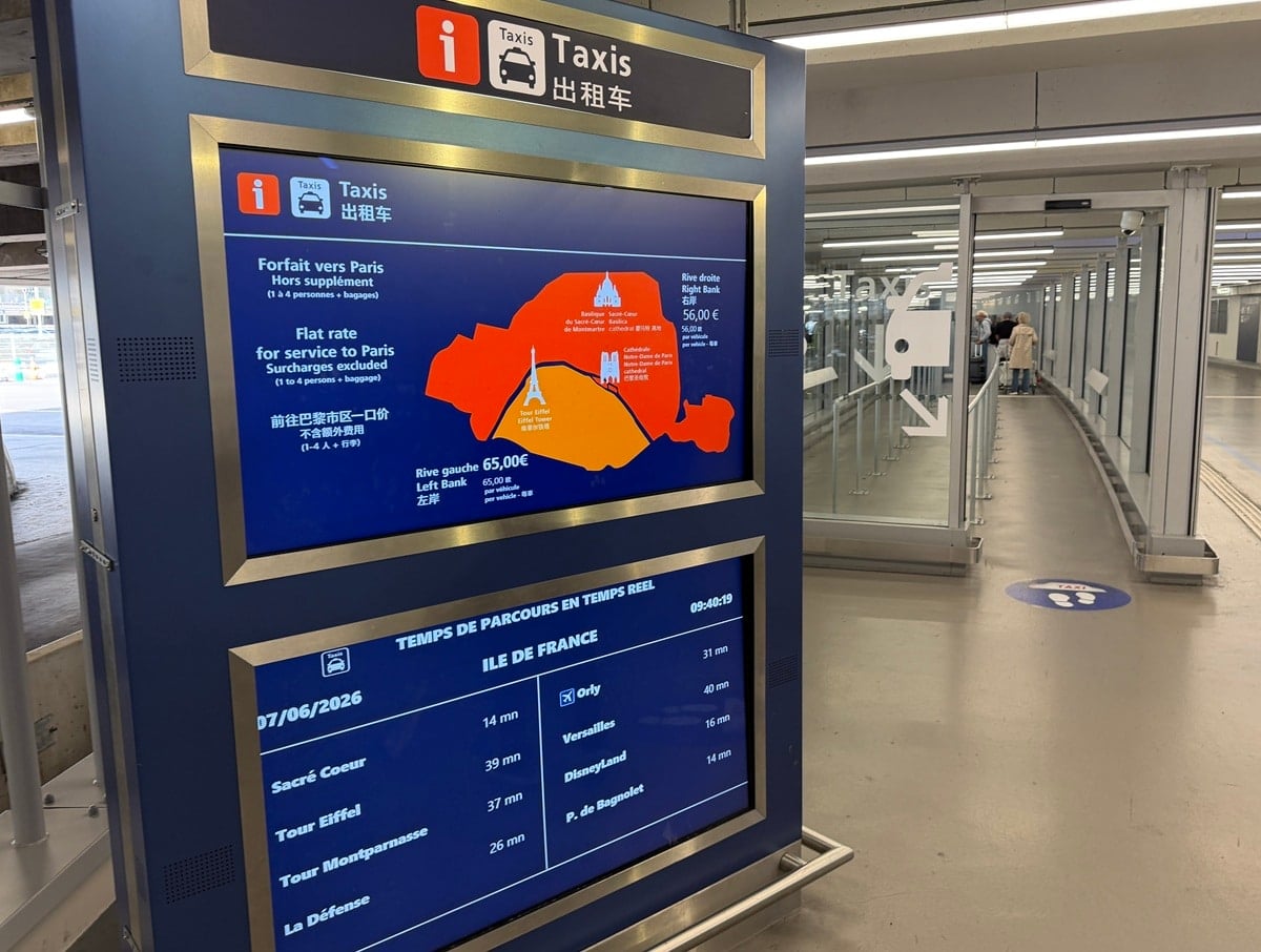 Paris CDG Taxi Stand